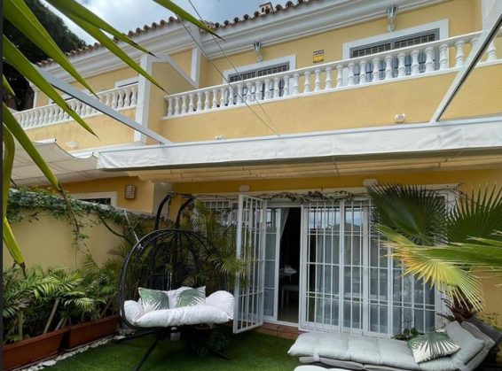 Продається сучасний таунхаус, Марбелья, Малага